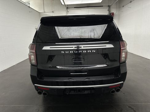 Used 2023 Chevrolet Suburban High Country w/ Max Trailering Package AWD/4WD image 8