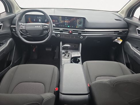 Certified 2026 Kia Sportage LX w/ LX Convenience Package FWD image 2