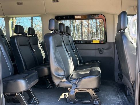 Used 2020 Ford Transit 350 XL image 14