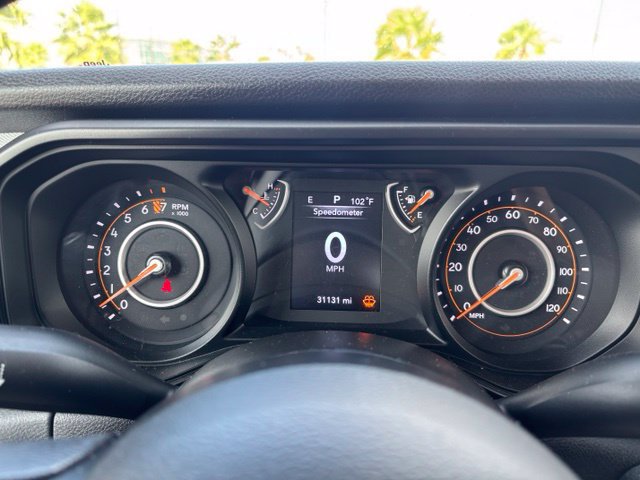 Used 2025 Jeep Gladiator Sport AWD/4WD image 13
