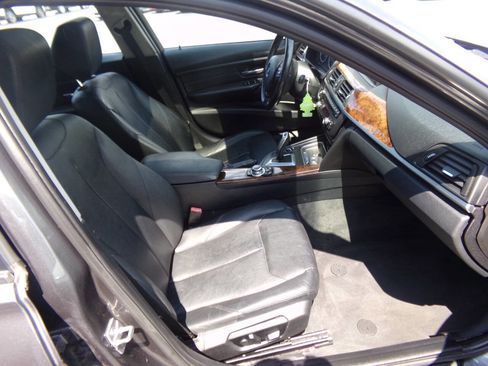 Used 2013 BMW 328i xDrive Sedan image 31