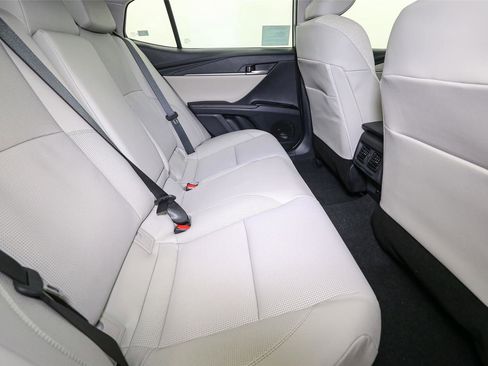 New 2026 Toyota Camry XLE image 16