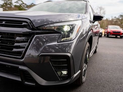 New 2025 Subaru Ascent Bronze Edition image 3