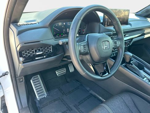 Certified 2025 Honda Accord Sport image 18