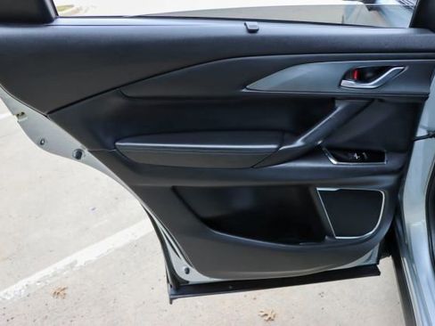 Used 2016 MAZDA CX-9 Touring image 22