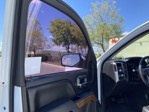 Used 2016 Chevrolet Silverado 1500 LTZ image 29