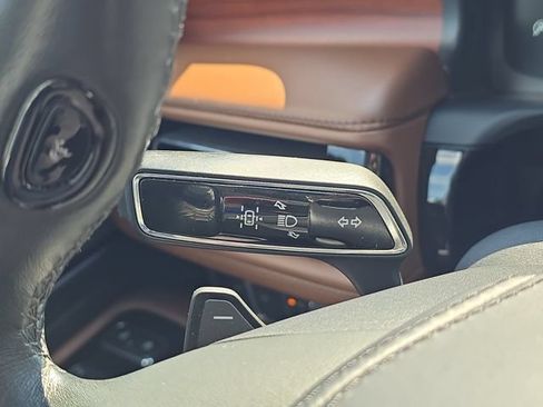 Used 2023 Lincoln Aviator Reserve w/ Equipment Group 201A AWD/4WD image 14