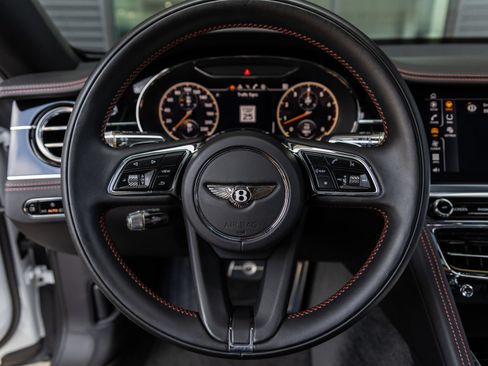 Used 2021 Bentley Flying Spur W12 AWD/4WD image 31