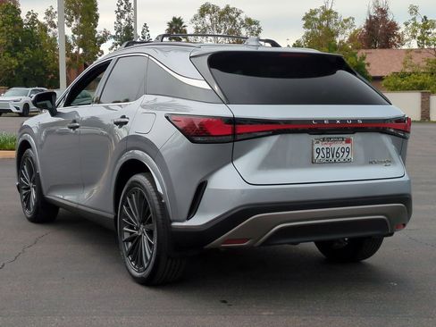 Used 2025 Lexus RX 350h image 7