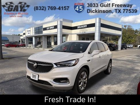 Used 2018 Buick Enclave Avenir w/ Avenir Technology Package image 3