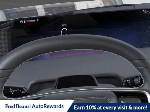 New 2026 Lincoln Navigator L Premier image 13