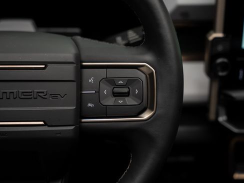 Used 2022 GMC Hummer EV Edition 1 w/ LPO, Illumination Package AWD/4WD image 46