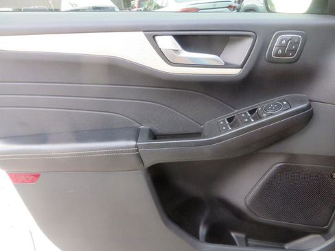 Used 2021 Ford Escape Titanium w/ Titanium Elite Package image 25