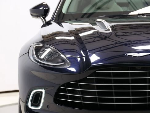 Used 2021 Aston Martin DBX AWD/4WD image 90