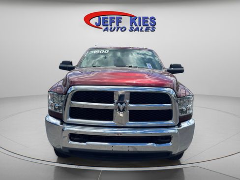 Used 2018 RAM 2500 Tradesman w/ Chrome Appearance Group AWD/4WD image 2