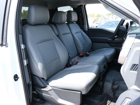 Used 2023 Ford F150 XL RWD image 11