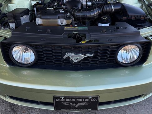 Used 2006 Ford Mustang GT image 70