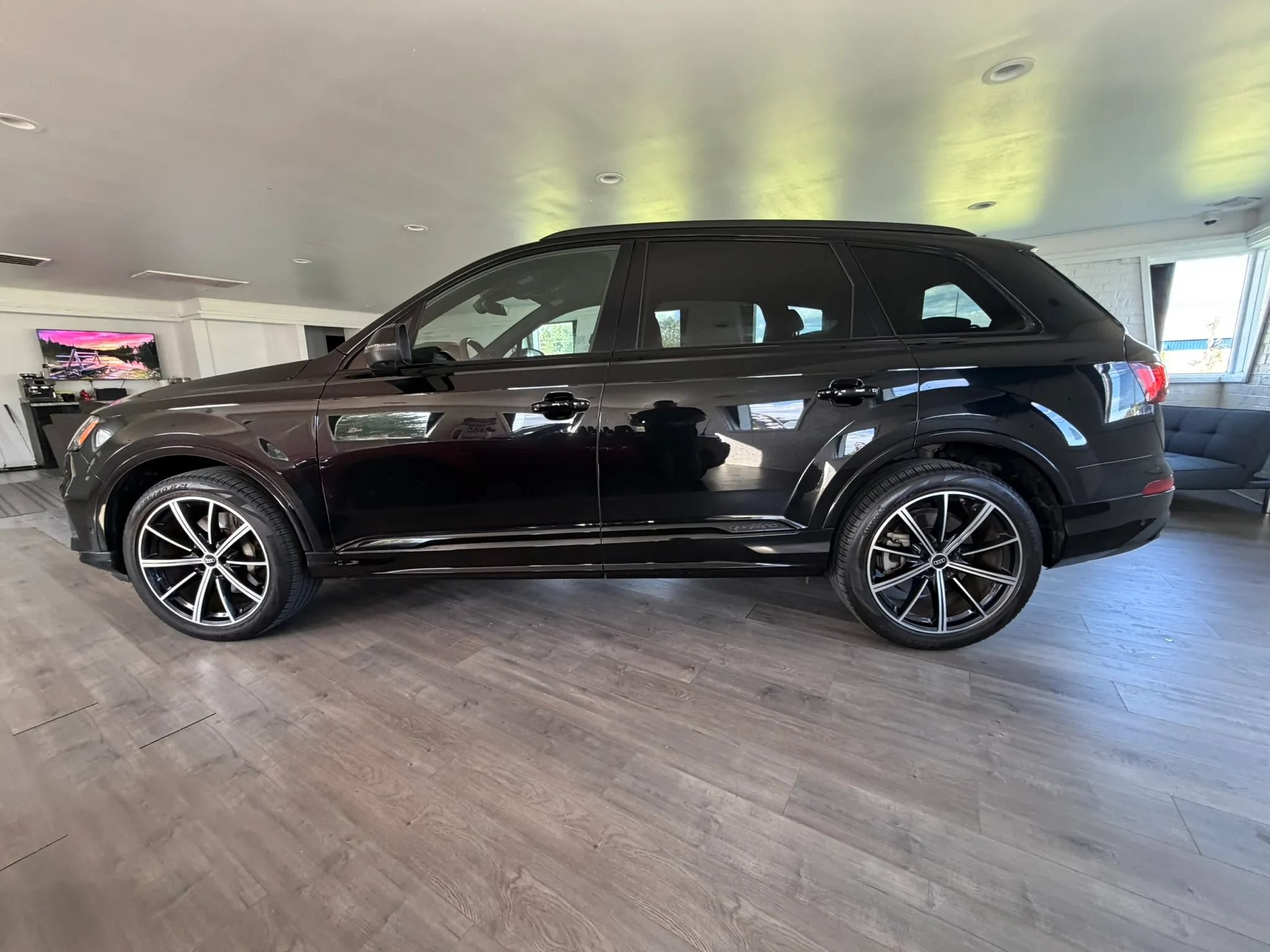 Used 2022 Audi Q7 3.0T Premium Plus AWD/4WD image 2