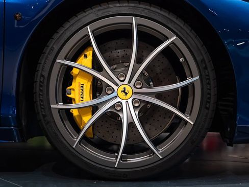 Certified 2014 Ferrari 458 Spider RWD image 16