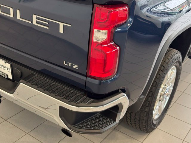 Used 2021 Chevrolet Silverado 2500 LTZ AWD/4WD image 48