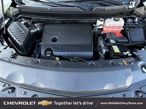 Certified 2023 Buick Enclave Essence w/ LPO, Floor Liner Package image 31