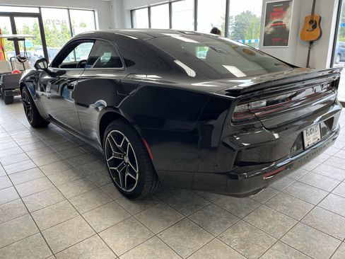 New 2026 Dodge Charger R/T AWD/4WD image 6