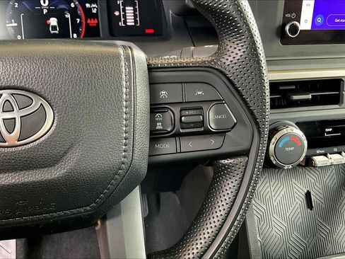 Used 2025 Toyota Tacoma SR image 13