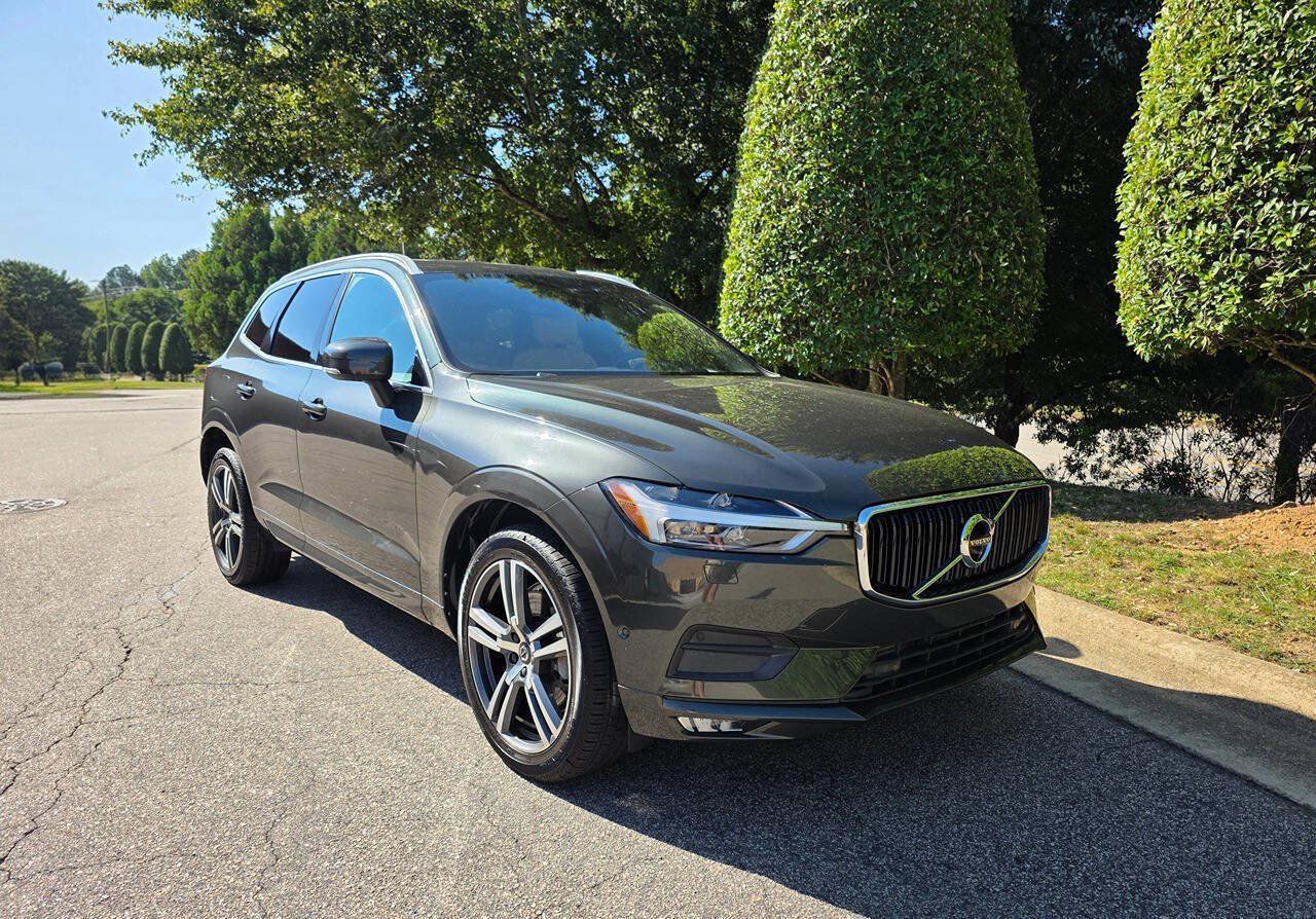 Used 2018 Volvo XC60 T6 Momentum w/ Convenience Package AWD/4WD image 7