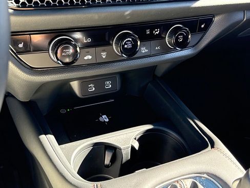 Certified 2026 Honda HR-V Sport image 28