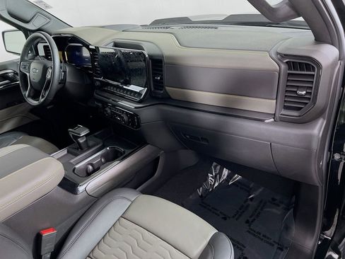 Used 2026 Chevrolet Silverado 1500 ZR2 image 30