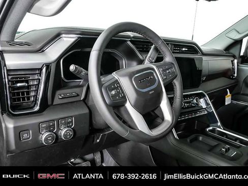 New 2026 GMC Sierra 3500 Denali w/ Denali Reserve Package AWD/4WD image 4