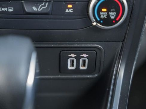 Used 2021 Ford EcoSport S AWD/4WD image 24