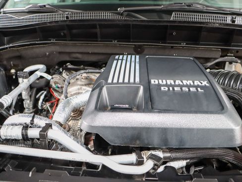 Used 2023 GMC Sierra 1500 Elevation w/ Preferred Package image 33