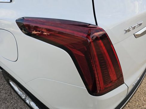 Used 2026 Cadillac XT5 Luxury w/ LPO, Floor Liner Package AWD/4WD image 34