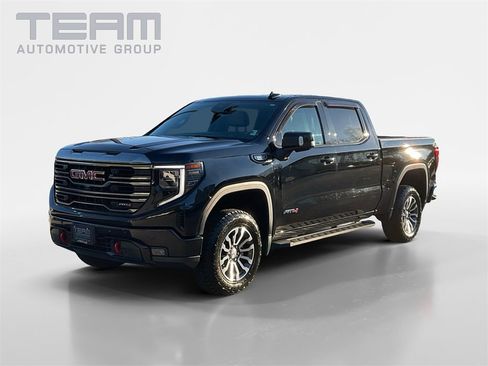 Used 2023 GMC Sierra 1500 AT4 w/ Technology Package image 3