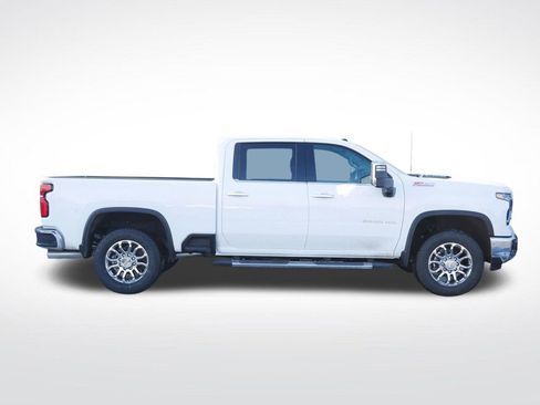 New 2026 Chevrolet Silverado 2500 LTZ w/ LTZ Premium Package image 2