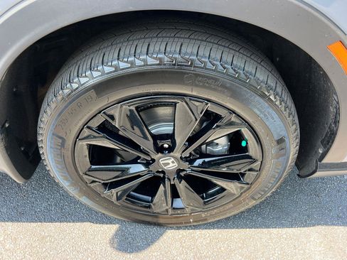 Used 2025 Honda CR-V Sport Touring image 13