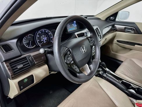 Used 2016 Honda Accord EX-L image 9