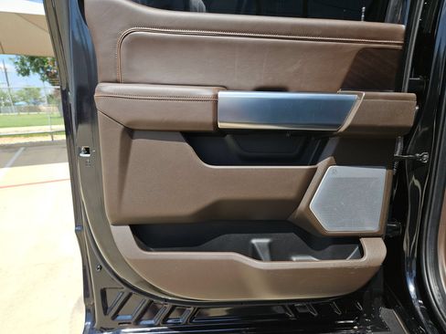 Used 2024 Ford F250 King Ranch w/ Chrome Package AWD/4WD image 15