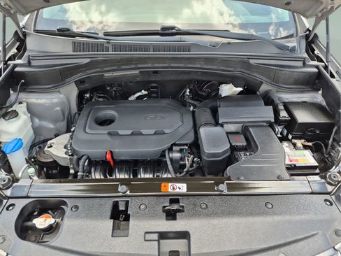 Used 2018 Hyundai Santa Fe Sport FWD image 21
