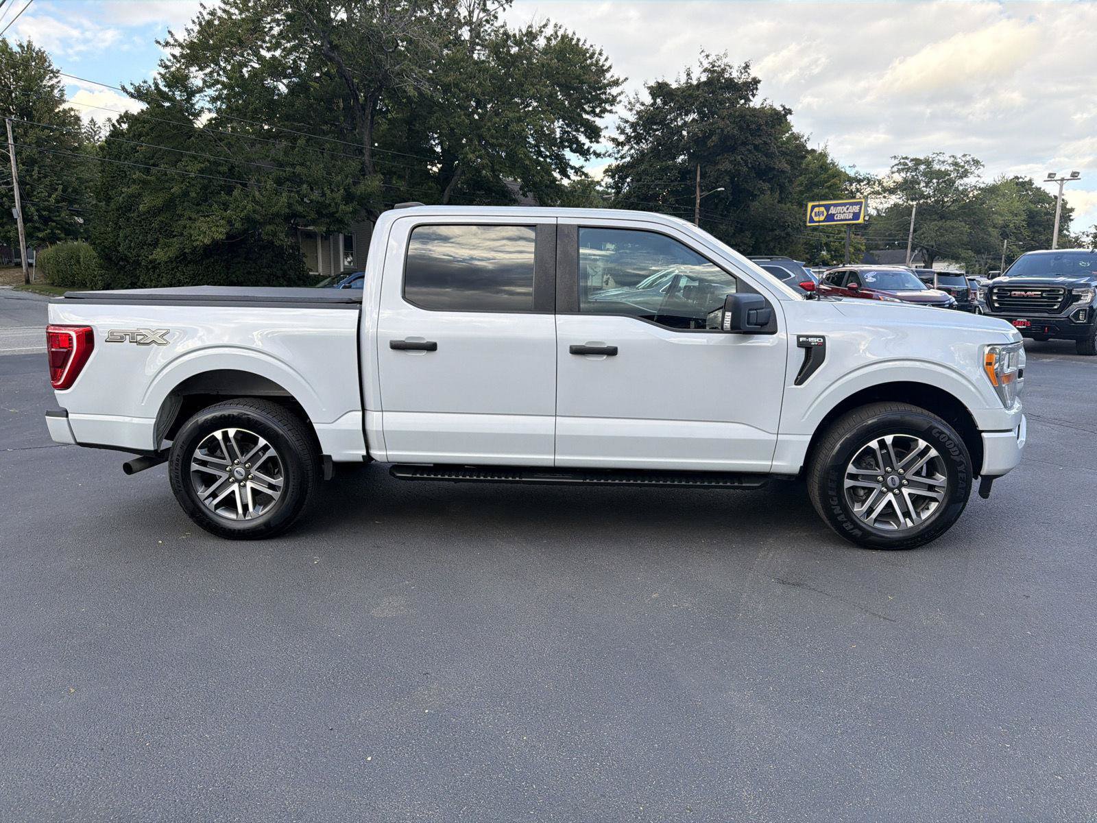 Used 2021 Ford F150 XL w/ STX Appearance Package AWD/4WD image 5