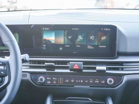 New 2026 Kia Sportage EX AWD/4WD image 16