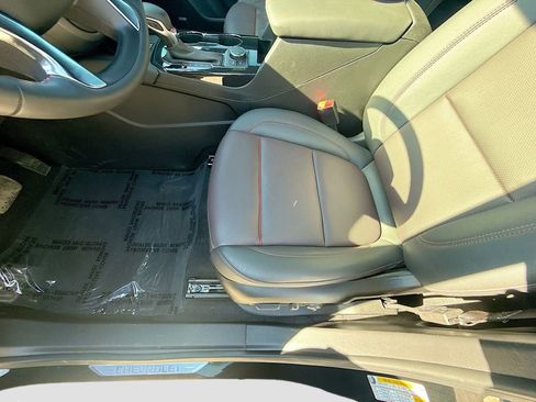 Used 2025 Chevrolet Blazer RS image 20