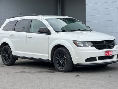Used 2020 Dodge Journey SE w/ Blacktop Package image 10