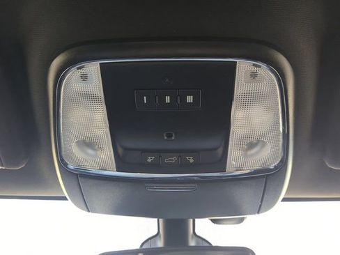 Used 2019 Dodge Durango GT image 25