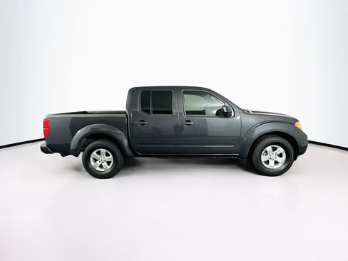 Used 2012 Nissan Frontier SV RWD image 10