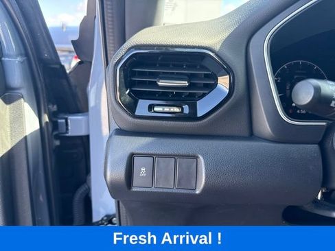 Used 2023 Honda Pilot Sport image 10