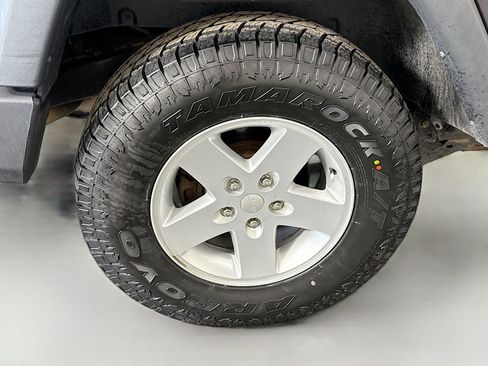 Used 2017 Jeep Wrangler Sport w/ Quick Order Package 24S image 29