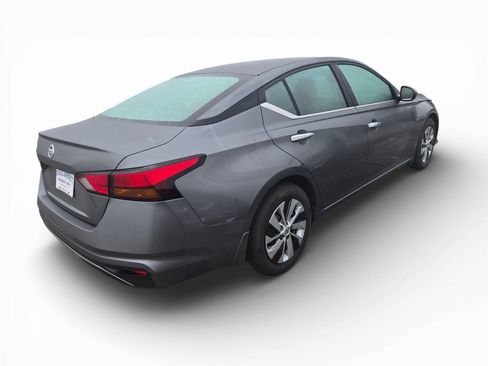 Used 2022 Nissan Altima 2.5 S image 4