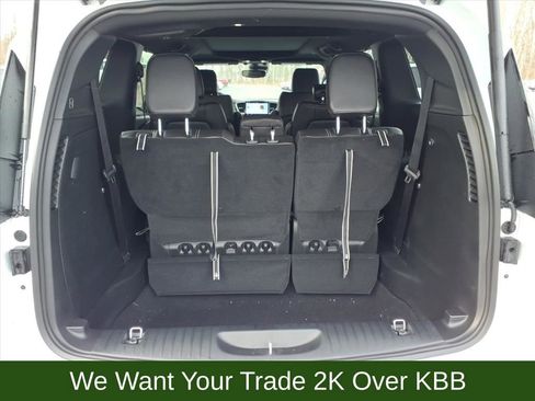 New 2026 Chrysler Pacifica Select w/ S Appearance Package image 10